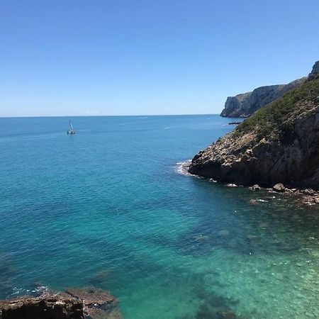 Apto. Con Gran Terraza Y Acceso Directo A Piscina. Denia Eksteriør bilde