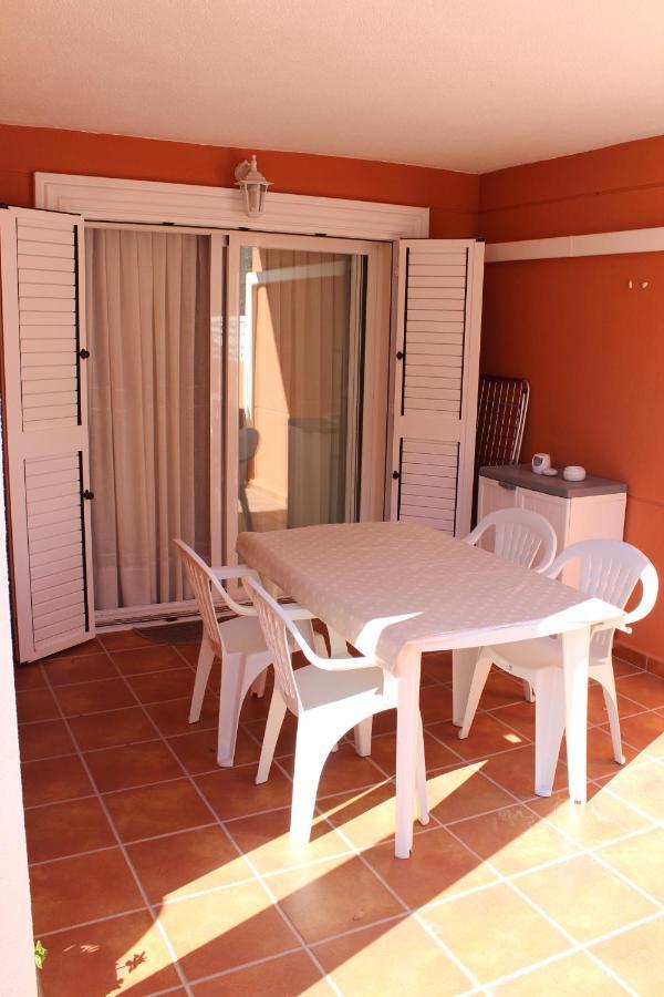 Apto. Con Gran Terraza Y Acceso Directo A Piscina. Denia Eksteriør bilde